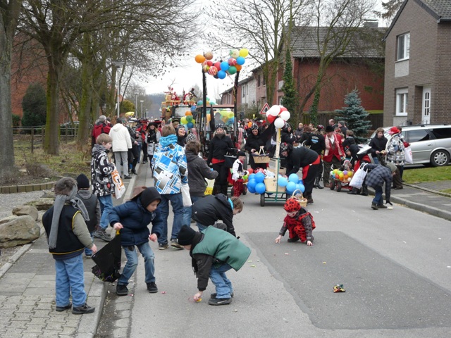 Karneval Umzug Horst 2012-0073.JPG